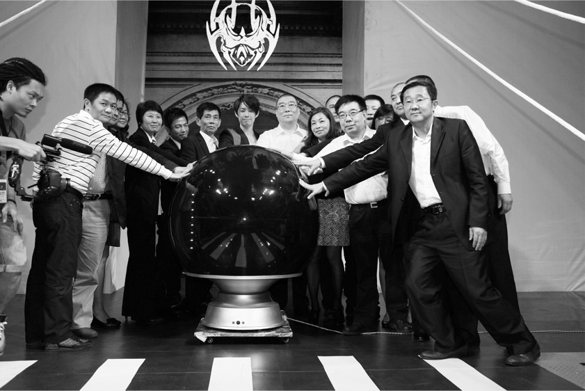 异形服装品牌策划(huá)营销案例